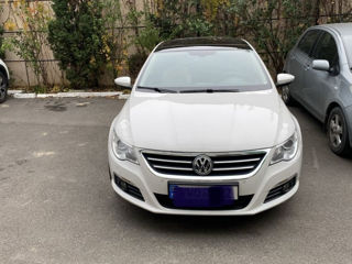 Volkswagen Passat CC foto 2