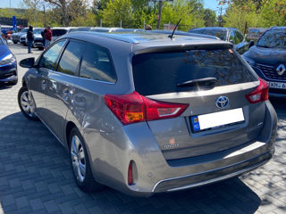 Toyota Auris foto 4