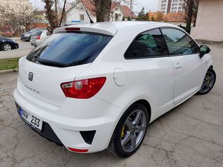 Seat Ibiza foto 2