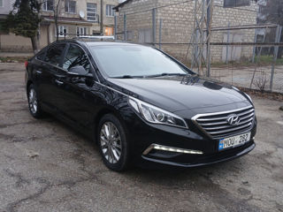 Hyundai Sonata foto 8