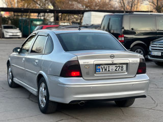 Opel Vectra foto 4