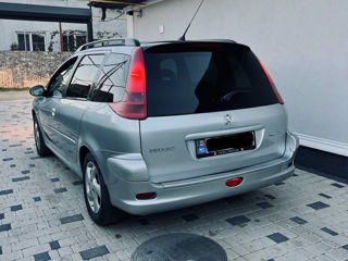 Peugeot 206 foto 4