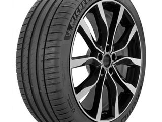 Vând Cauciucuri michelen 295/40 r21 111t