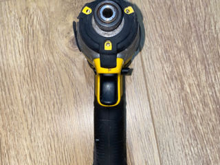 Dewalt impact b/y foto 2