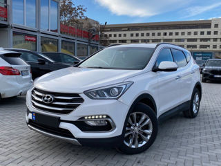 Hyundai Santa FE foto 1