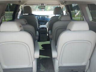 KIA Carnival foto 14