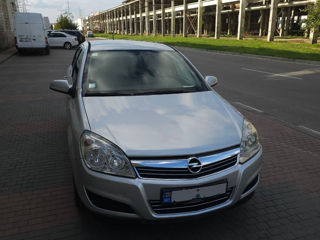 Opel Astra foto 2