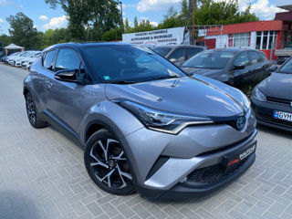 Toyota C-HR foto 4