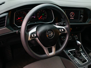 Volkswagen Jetta foto 6