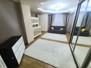 Apartament cu 3 camere, 94 m², Botanica, Chișinău foto 7