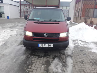 Volkswagen Caravelle foto 5