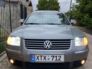 Volkswagen Passat foto 9