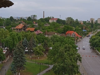 Se vinde casa batrnească n raionul Ungheni satul Buzduganii de sus.