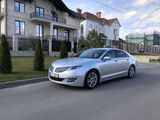 Lincoln MKZ foto 1