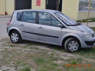 Renault Scenic foto 8