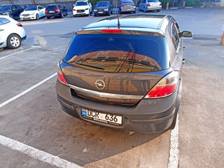 Opel Astra foto 2