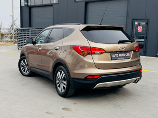 Hyundai Santa FE foto 3