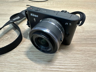 Nikon J1 Kit 10-30mm