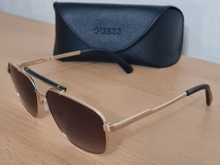 Guess foto 2