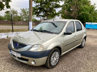 Dacia Logan foto 1