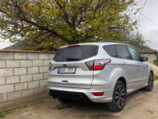 Ford Kuga foto 9