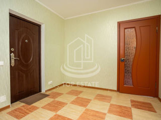 Apartament cu 2 camere, 55 m², Buiucani, Chișinău foto 13
