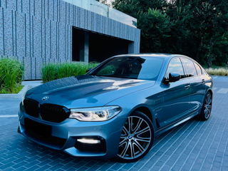 BMW 5 Series foto 4