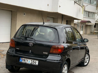 Toyota Yaris foto 5