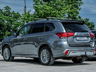 Mitsubishi Outlander foto 5