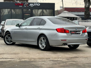 BMW 5 Series foto 5