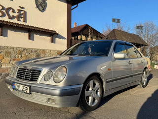 Mercedes E-Class