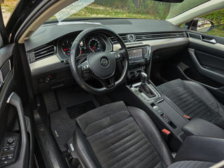 Volkswagen Passat foto 8