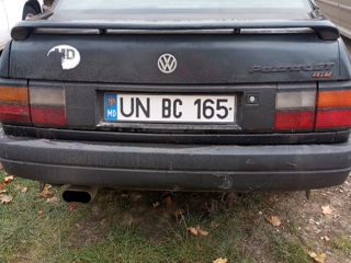 Volkswagen Passat foto 4