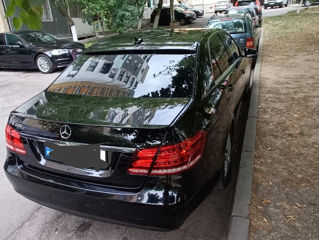 Mercedes E-Class foto 2