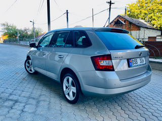 Skoda Fabia foto 3