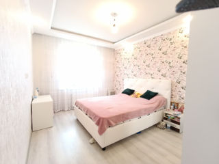 Apartament cu 2 camere, 61 m², Molodova, Bălți foto 4