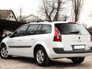 Renault Megane foto 4