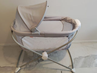 Vând pătuț-leagăn (bassinet) Fisher Price foto 5