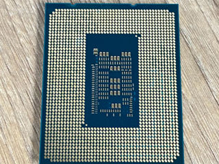 Intel Core i3-12100f foto 2