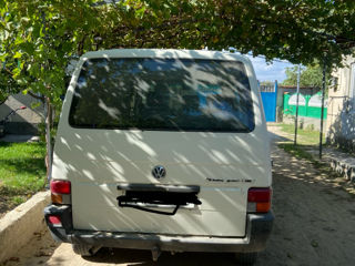 Volkswagen T4 foto 2