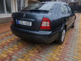 Skoda Octavia foto 3