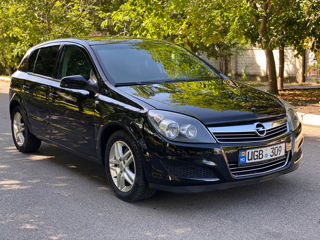 Opel Astra foto 2