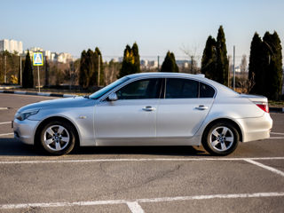 BMW 5 Series foto 3