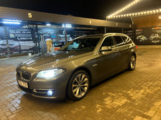 BMW 5 Series foto 2