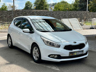 KIA Ceed foto 3