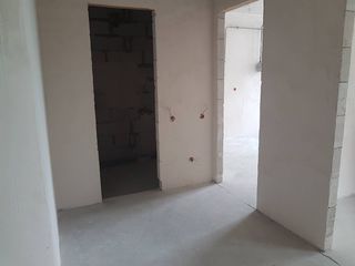 Apartamen in bloc nou cu 2 camere foto 5