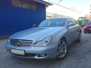 Mercedes CLS Class foto 1