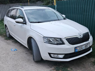 Skoda Octavia foto 1