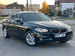 BMW 5 Series foto 3