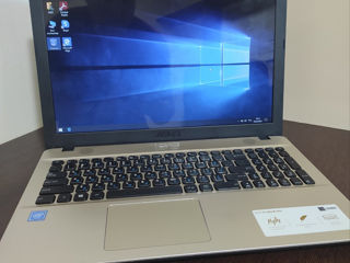 Asus A541N foto 1